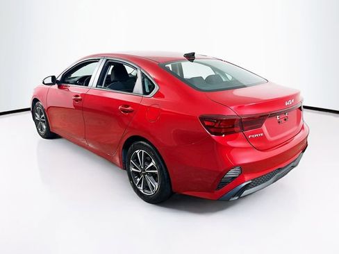 Used 2023 Kia Forte LXS w/ LXS Technology Package image 6