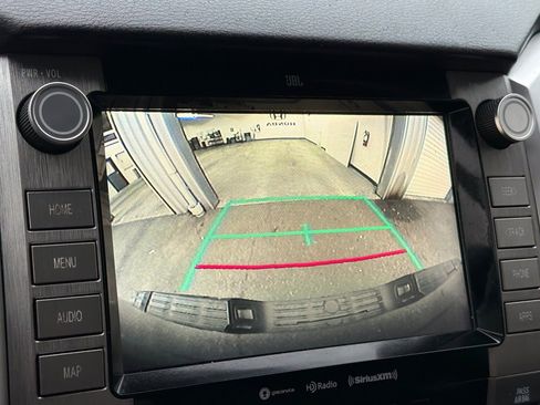 Used 2021 Toyota Tundra Limited w/ Limited Premium Package image 18