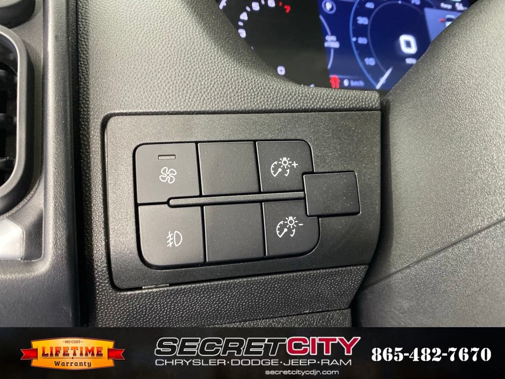 New 2027 RAM ProMaster 2500 w/ Quick Order Package 22G SLT FWD image 15
