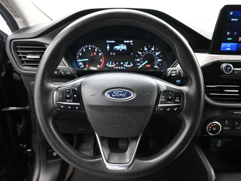 Certified 2022 Ford Escape SE image 10