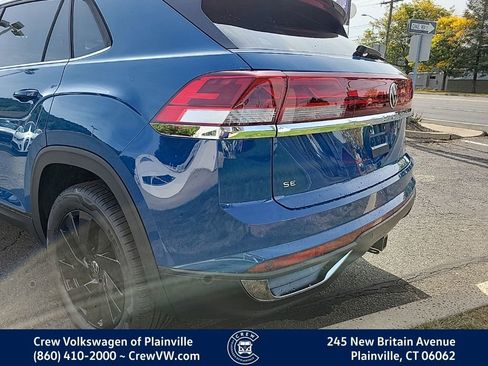 New 2026 Volkswagen Atlas Cross Sport SE image 11