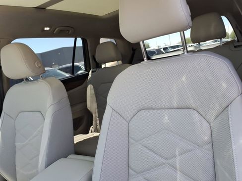New 2026 Volkswagen Atlas SE FWD image 14