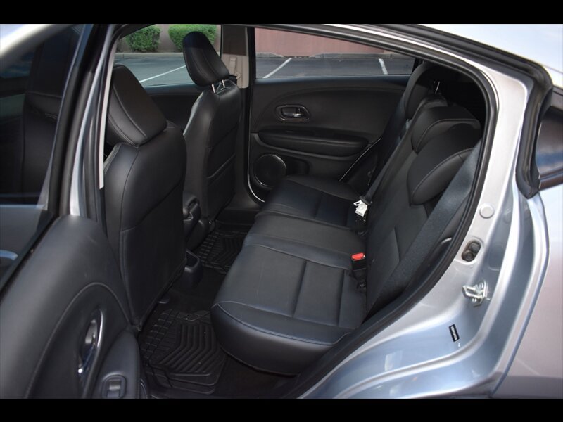 Used 2020 Honda HR-V EX-L image 21
