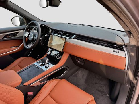 New 2026 Jaguar F-PACE R-Dynamic S AWD/4WD image 15