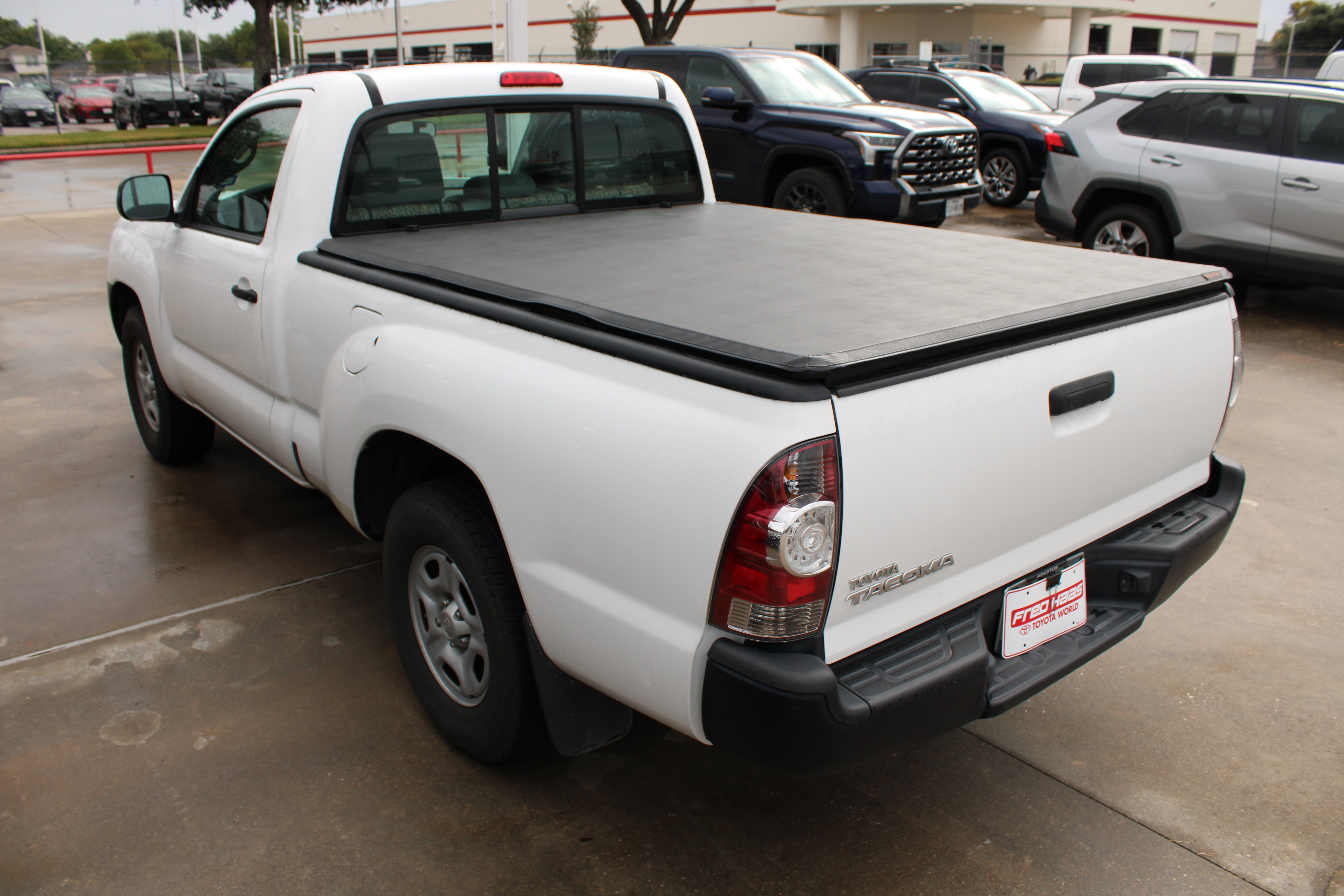 Used 2011 Toyota Tacoma 2WD Regular Cab image 8