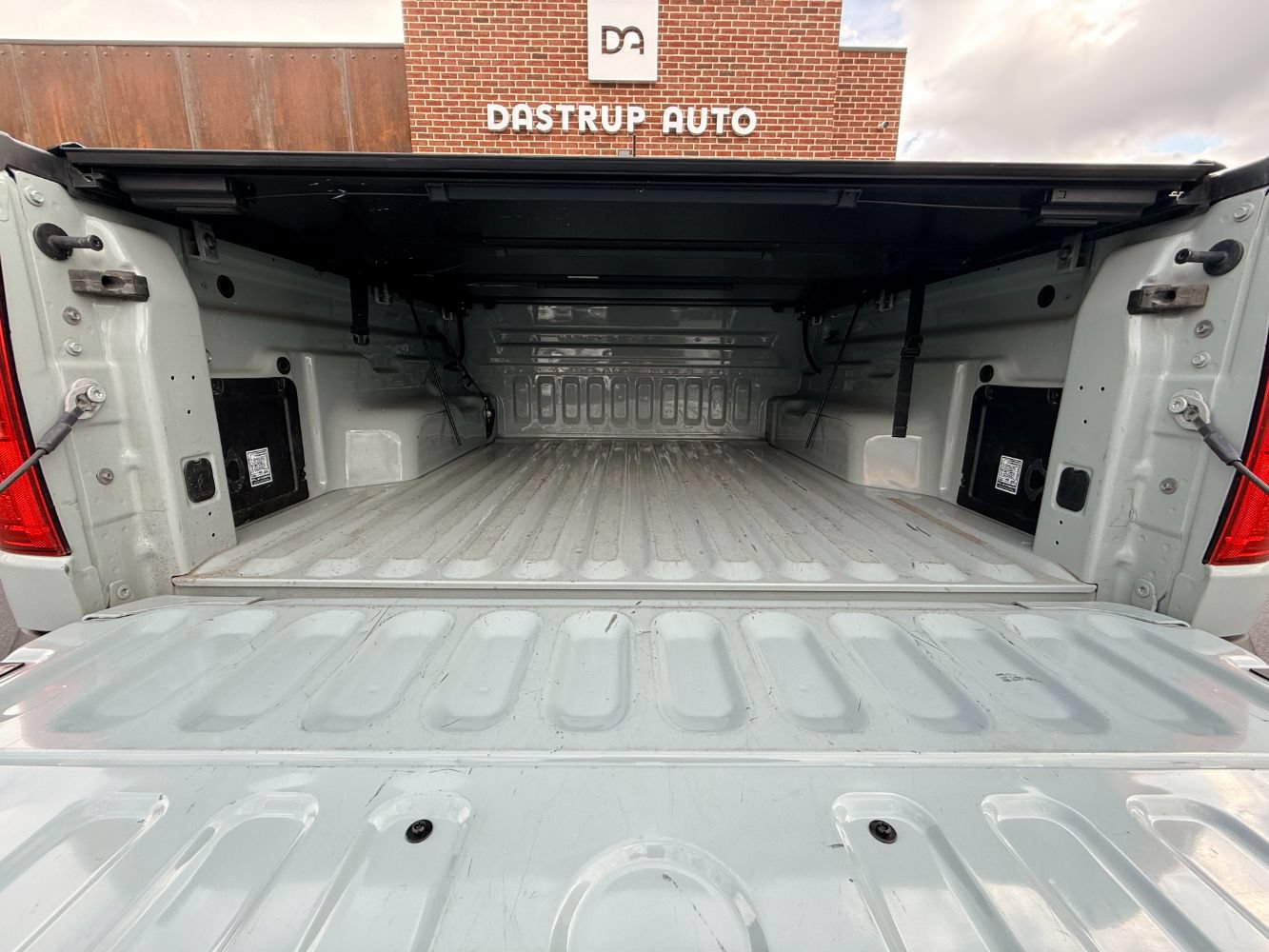 Used 2024 Ford Maverick XL FWD image 10