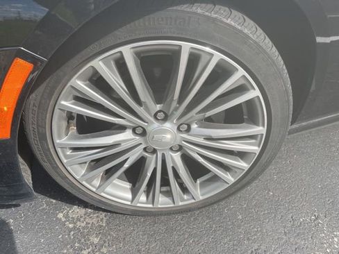 Used 2020 Cadillac CT4 Premium Luxury RWD image 8