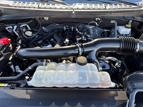 Certified 2024 Ford Expedition Max XLT AWD/4WD image 8
