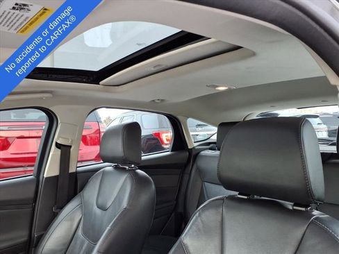 Used 2017 Ford Focus Titanium image 18