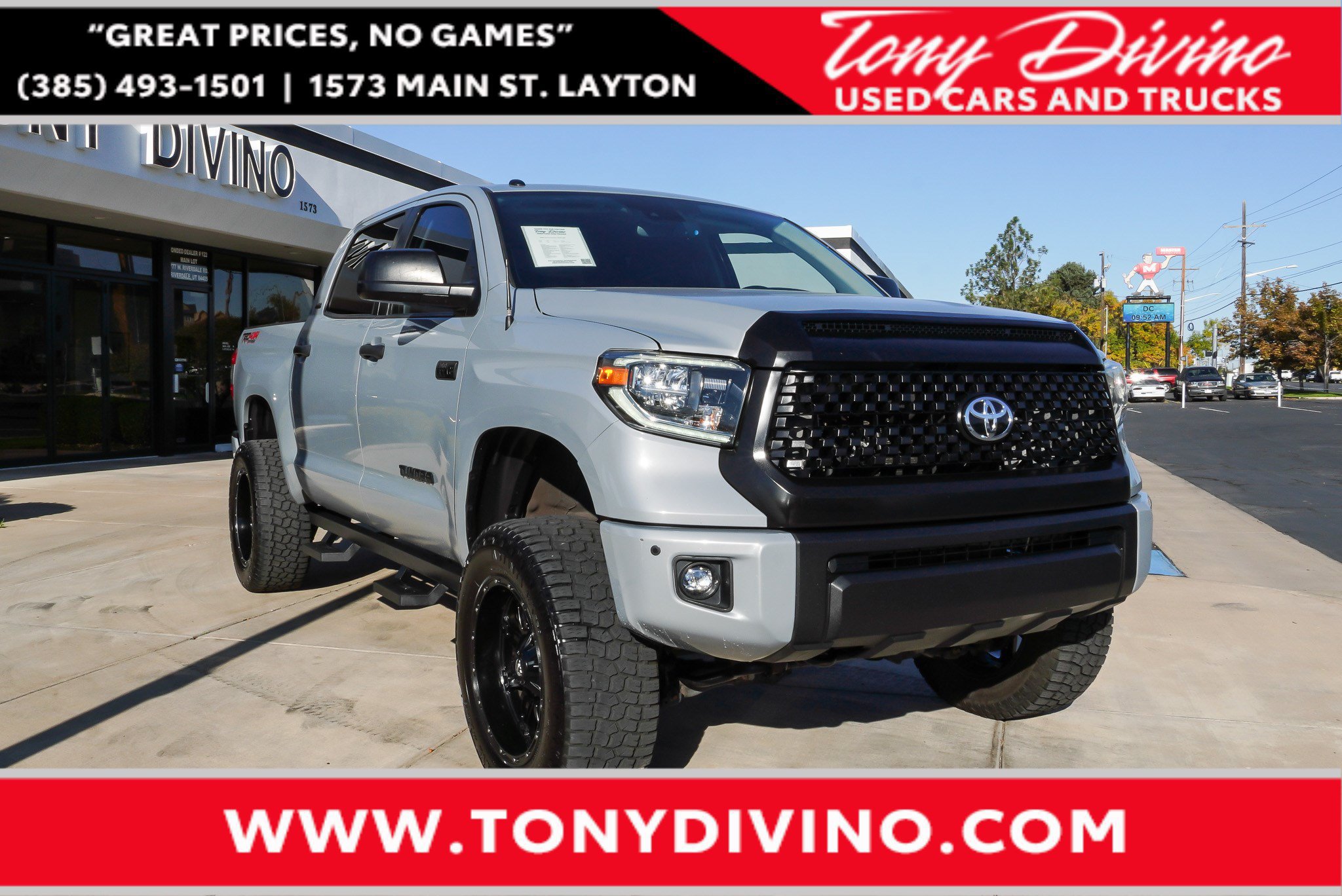 Used 2018 Toyota Tundra SR5 AWD/4WD image 1