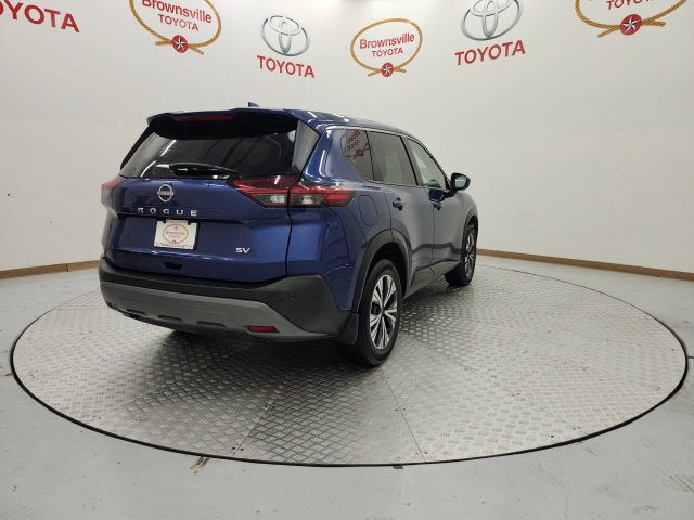 Used 2023 Nissan Rogue SV FWD image 8