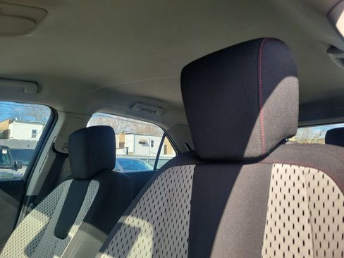 Used 2012 Chevrolet Equinox LS image 18