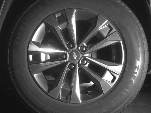 Used 2025 Chevrolet Equinox LT image 14