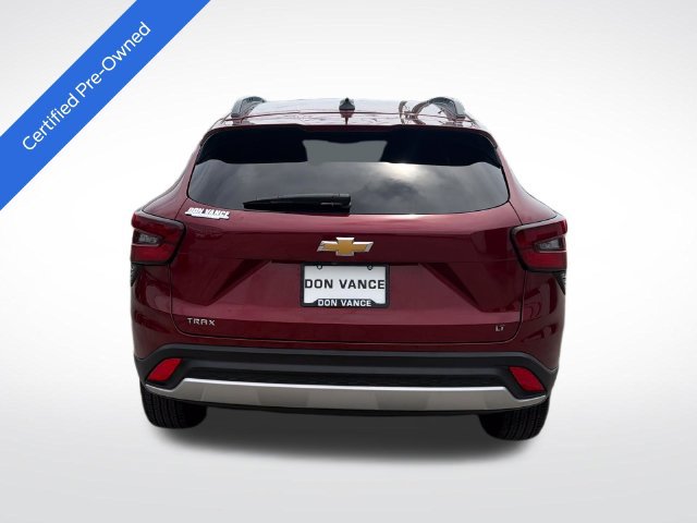 Used 2025 Chevrolet Trax LT w/ LT Convenience Package FWD image 5