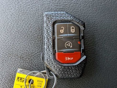 Certified 2020 Jeep Wrangler Unlimited Sport AWD/4WD image 31