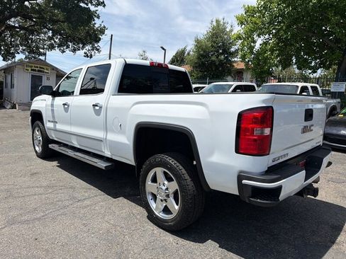 Used 2015 GMC Sierra 2500 Denali AWD/4WD image 12