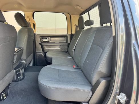Used 2019 RAM 2500 Tradesman w/ Safety Group AWD/4WD image 15