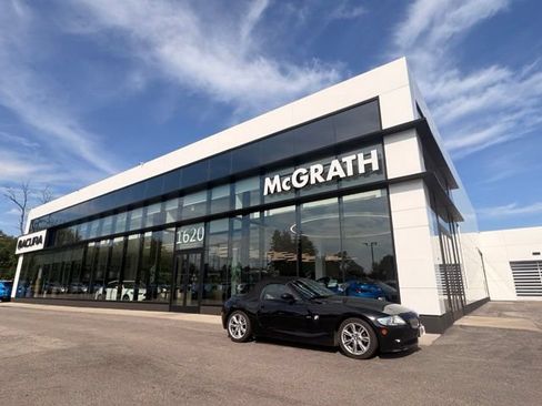 Used 2005 BMW Z4 3.0i RWD image 1