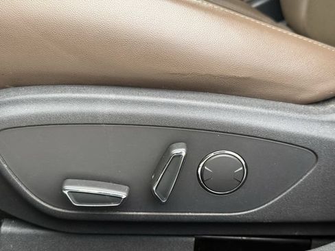 Used 2013 Lincoln MKZ FWD image 26
