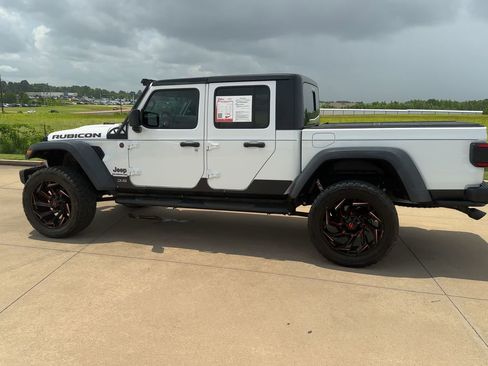 Used 2020 Jeep Gladiator Rubicon w/ LED Lighting Group image 5