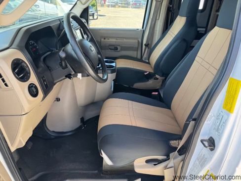 Used 2014 Ford E-350 and Econoline 350 Super Duty Wagon w/ Motorhome Prep Package RWD image 9