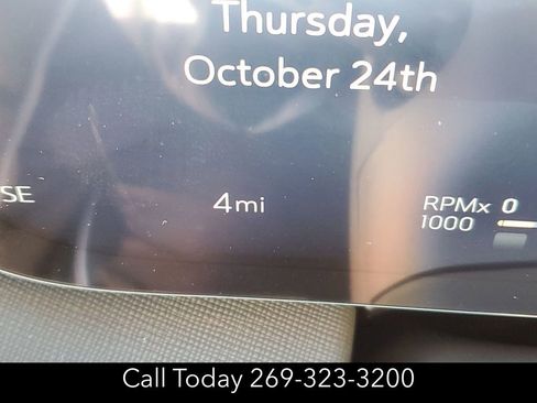 New 2025 Buick Enclave Preferred image 12