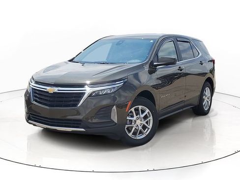 Used 2023 Chevrolet Equinox LT AWD/4WD image 1