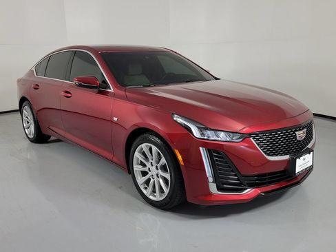 Certified 2024 Cadillac CT5 Luxury RWD image 1