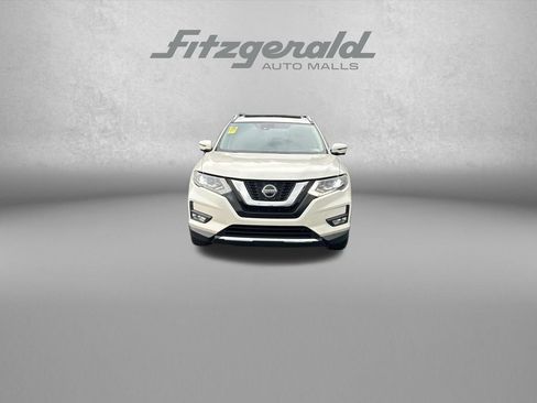 Used 2018 Nissan Rogue SL w/ Premium Package AWD/4WD image 2