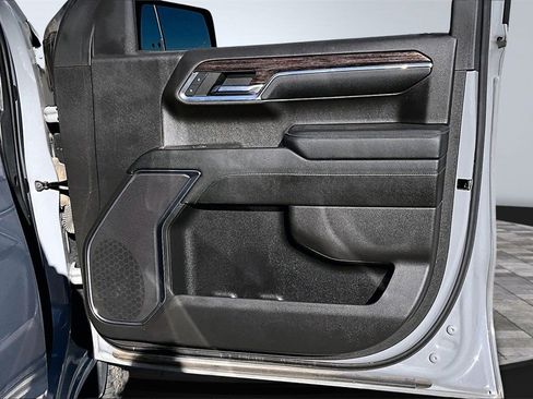 Used 2024 GMC Sierra 1500 Elevation image 26