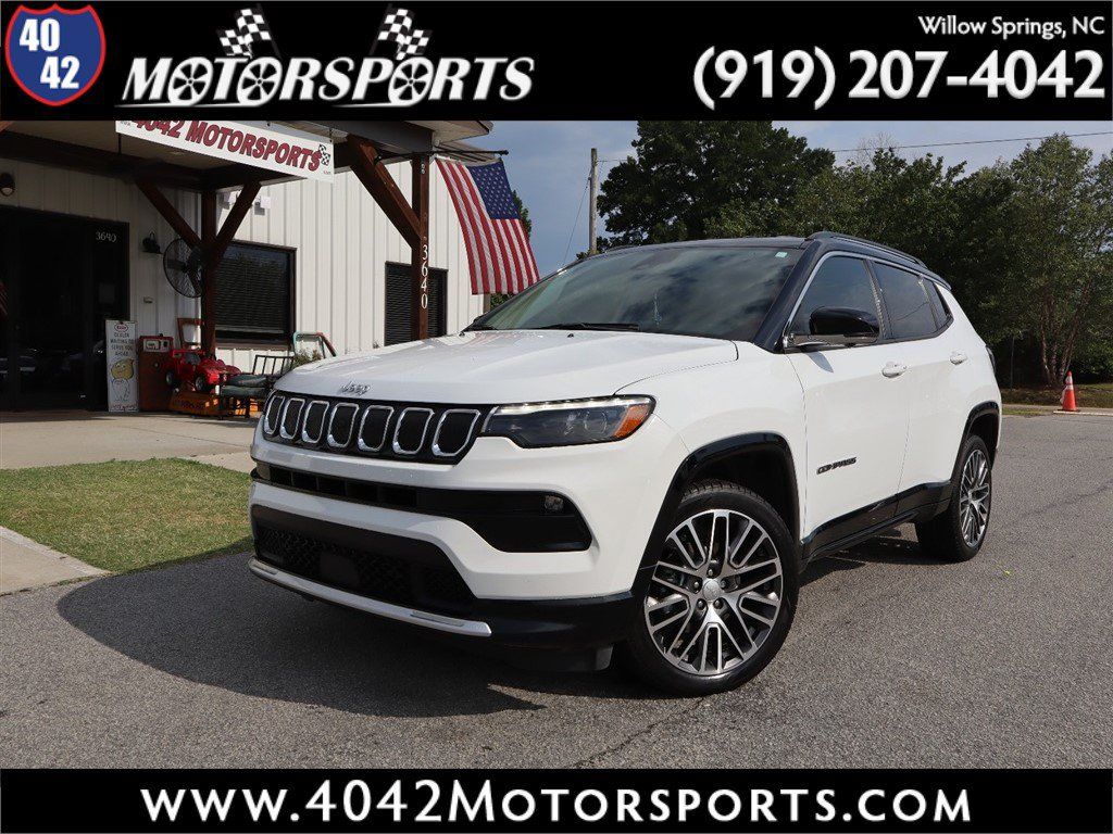 Used 2022 Jeep Compass Limited w/ Elite Group AWD/4WD image 1
