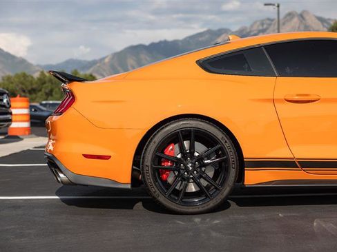 Used 2020 Ford Mustang Shelby GT500 w/ Technology Package image 8