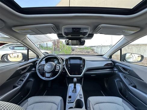 Used 2024 Subaru Crosstrek 2.0i Premium image 10