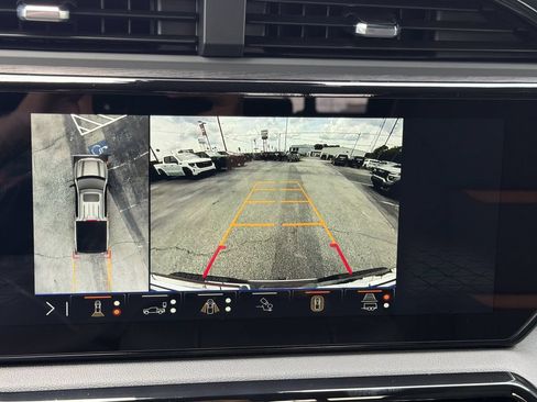 New 2026 GMC Sierra 1500 AT4 w/ Technology Package AWD/4WD image 5