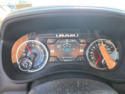 Used 2022 RAM 2500 Laramie w/ Snow Chief Group AWD/4WD image 5