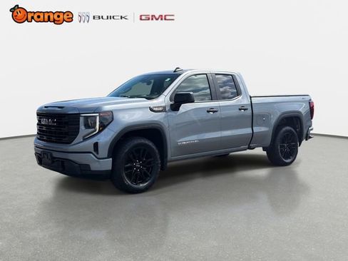 Used 2023 GMC Sierra 1500 Pro w/ Graphite Edition AWD/4WD image 7
