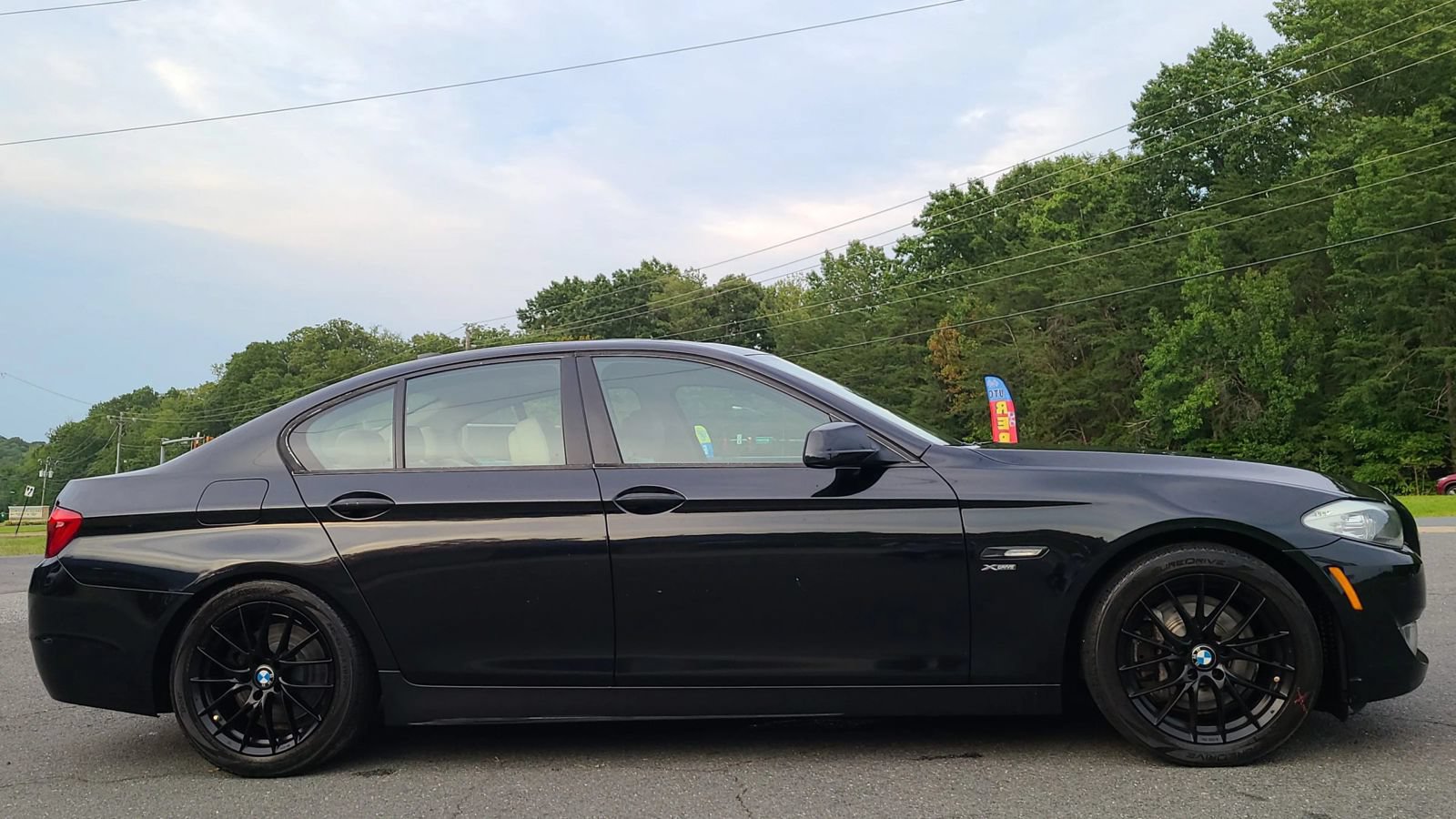 Used 2011 BMW 535i xDrive Sedan AWD/4WD image 5