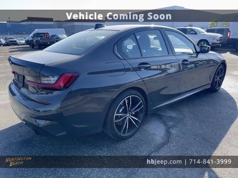 Used 2022 BMW 330i xDrive Sedan w/ M Sport Package image 5