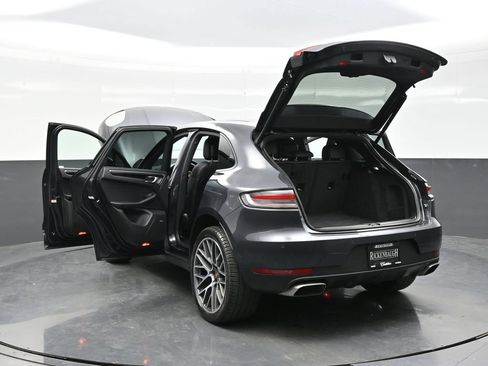 Used 2020 Porsche Macan AWD/4WD image 42