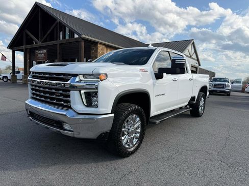 Used 2022 Chevrolet Silverado 2500 LTZ w/ LTZ Plus Package image 2
