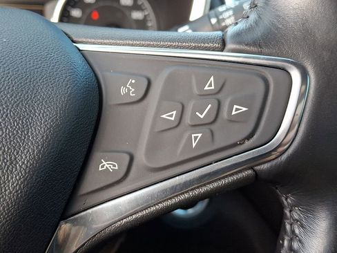 Used 2020 Chevrolet Equinox Premier AWD/4WD image 23
