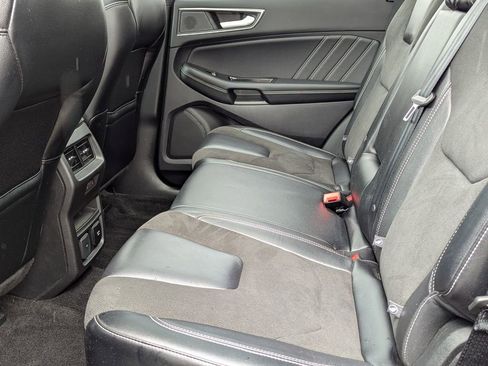Used 2019 Ford Edge ST w/ Equipment Group 401A AWD/4WD image 23