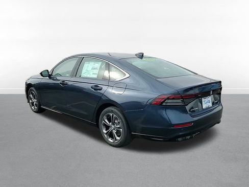 New 2026 Honda Accord EX-L image 5