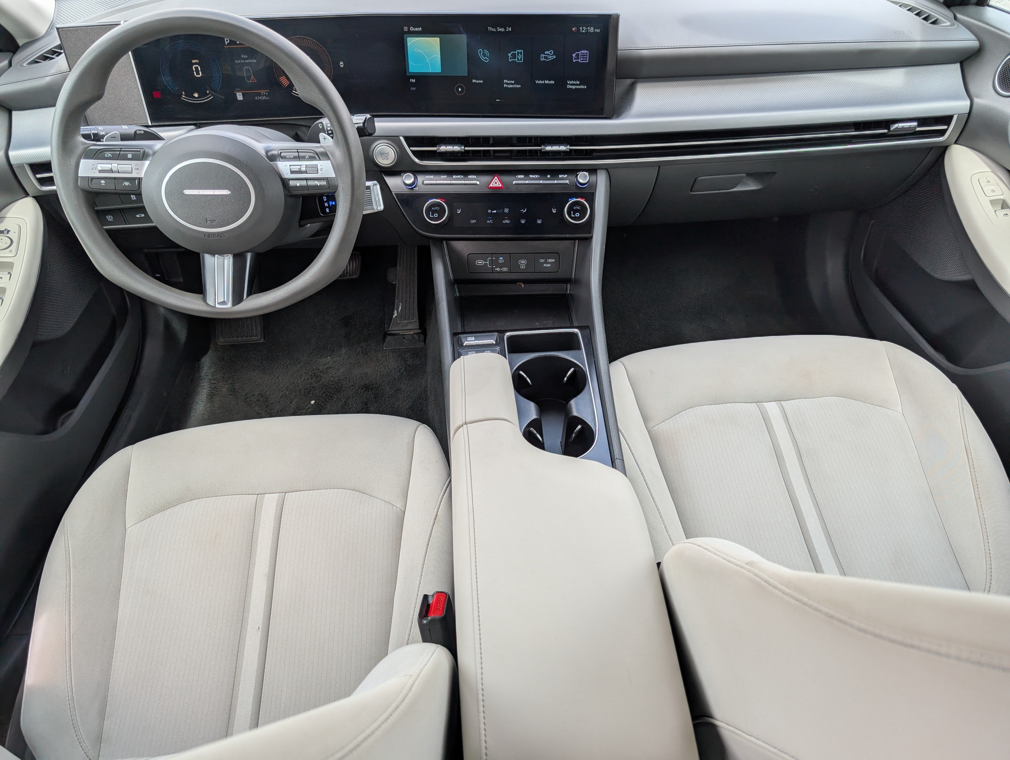 Used 2025 Hyundai Sonata SEL FWD image 5