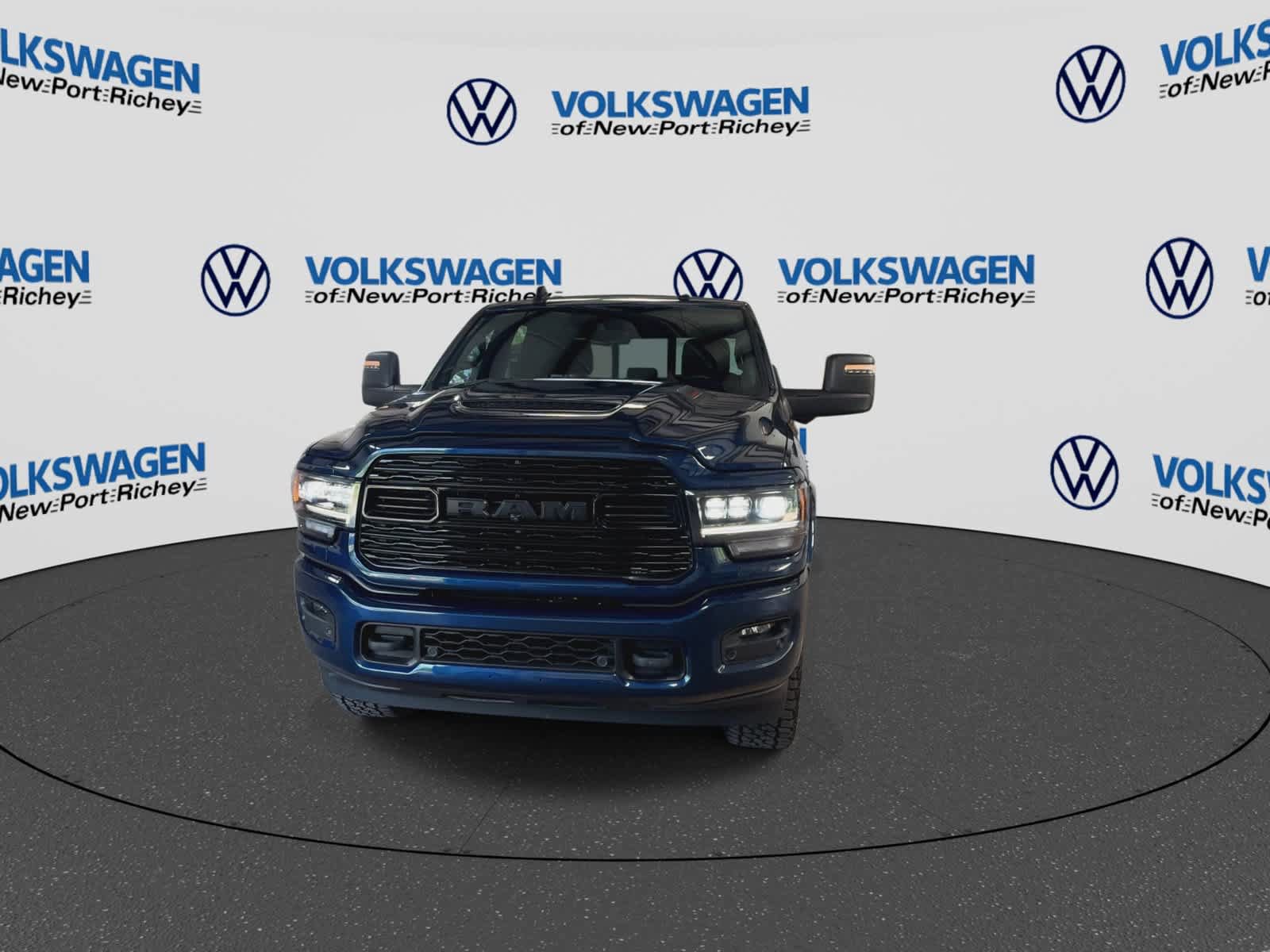 Used 2024 RAM 2500 Limited AWD/4WD image 3
