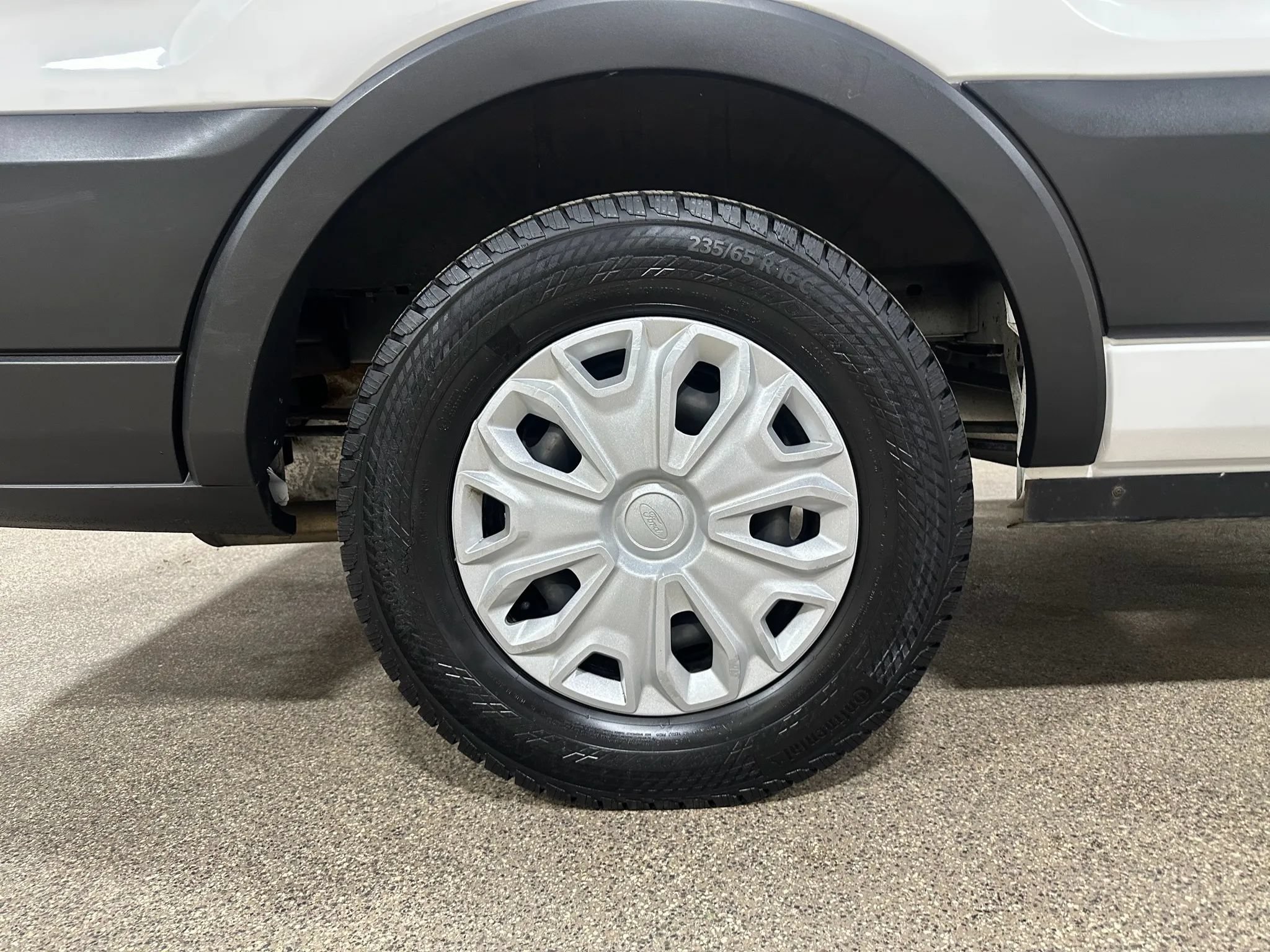 Used 2019 Ford Transit 350 XL RWD image 55
