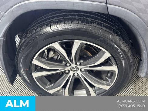 Used 2020 Lexus RX 350L Premium w/ Premium Package AWD/4WD image 20