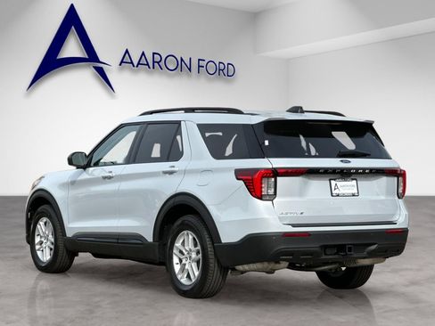 New 2026 Ford Explorer Active image 4