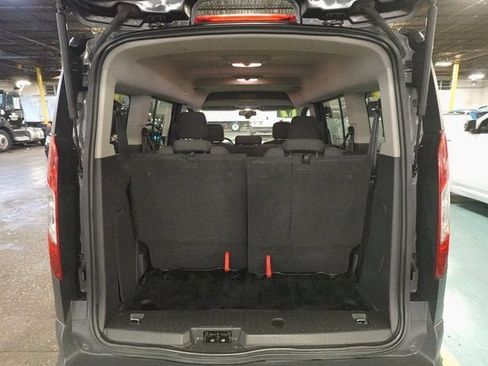Used 2017 Ford Transit Connect XL image 21