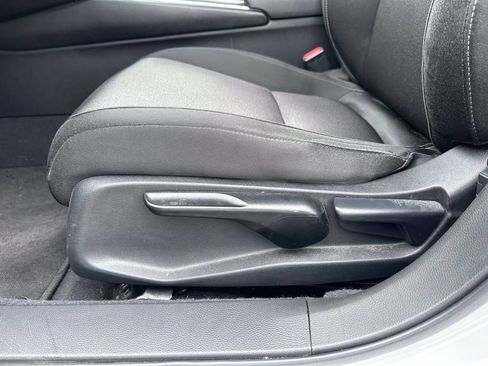 Used 2020 Honda Accord LX image 10